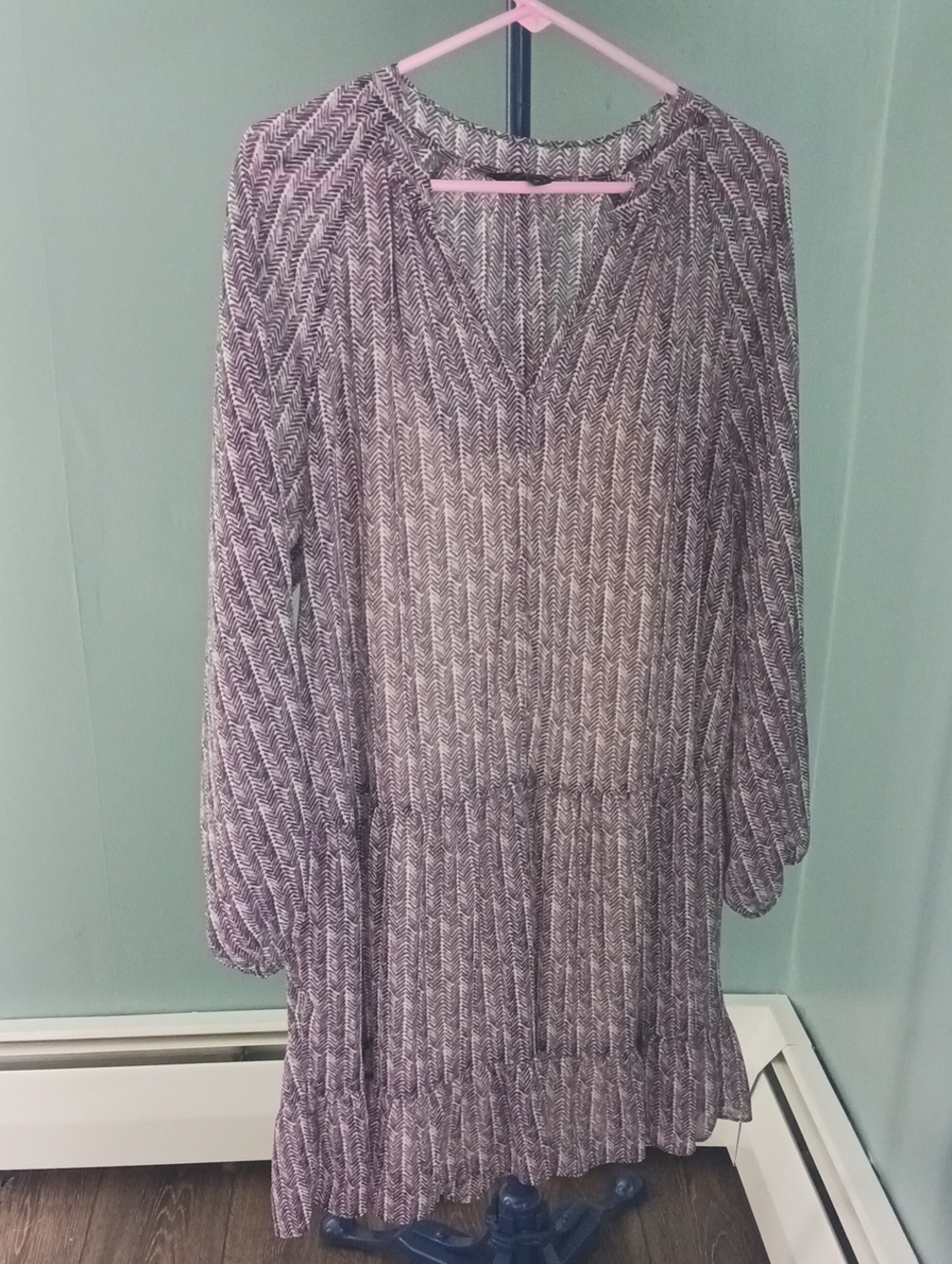 Banana Republic Sheer Long Sleeve Size M Dress